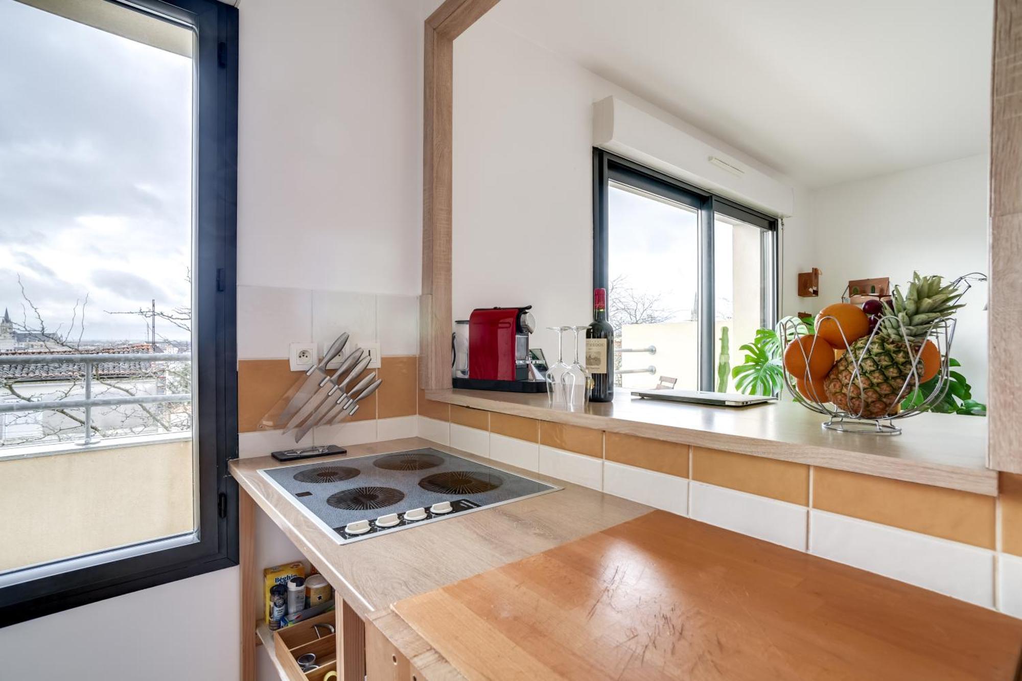 Votre Escale - Le Petit Montmartre Apartment Niort Exterior foto